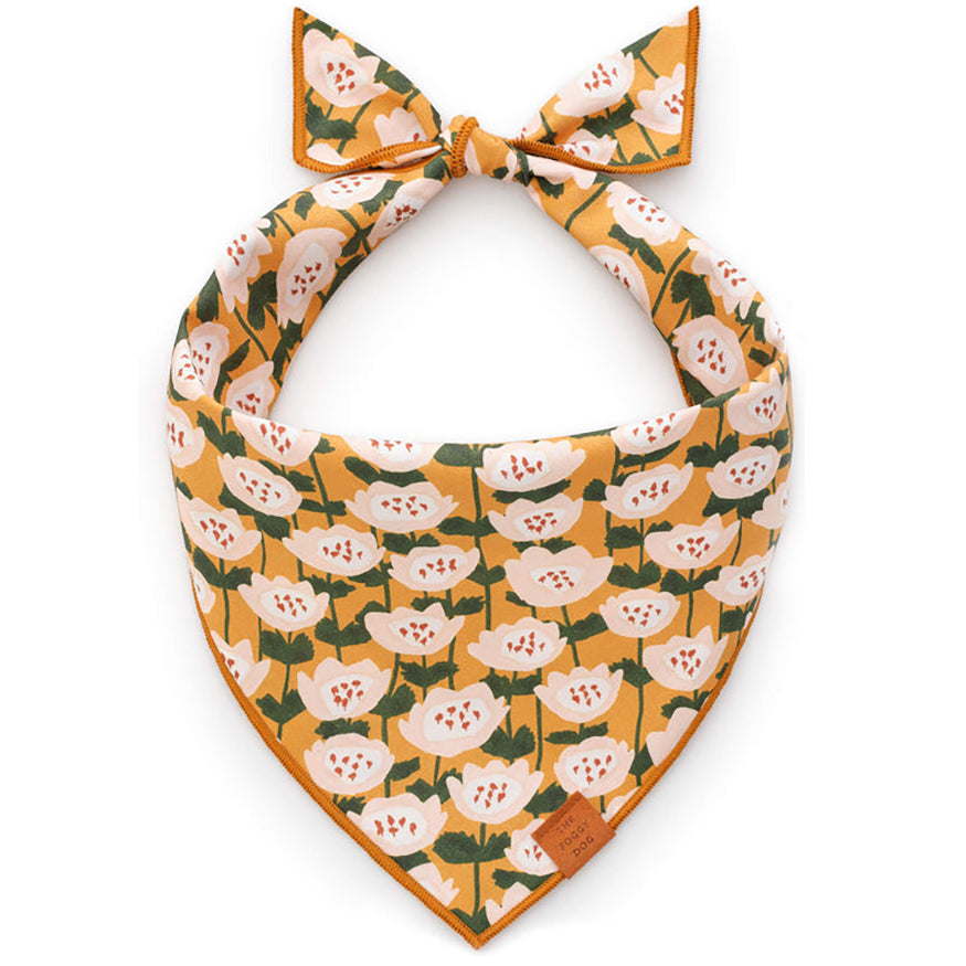 
                
                    Load image into Gallery viewer, Goldenflowers Dog Bandana
                
            