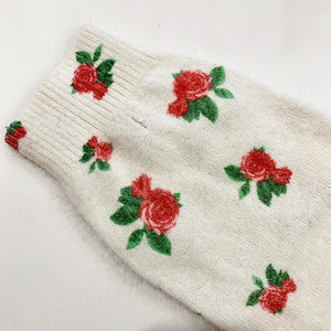
                
                    Load image into Gallery viewer, Roses Are Red Dog Sweater Detail by Fetch Shops
                
            